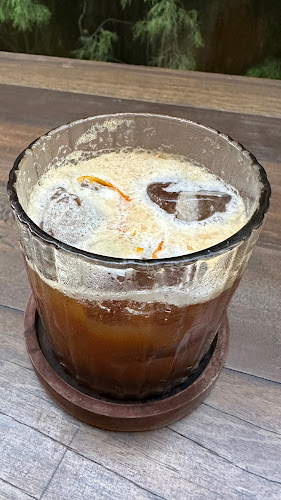 3JX5+6W2, Jl. Sawunggaling No.5, Tamansari, Kec. Bandung Wetan, Kota Bandung, Jawa Barat 40116