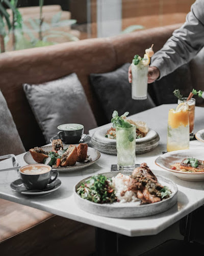 Opinii despre OURA - Cafe & Restaurant în Kota Malang - Gastronomi dan perhotelan