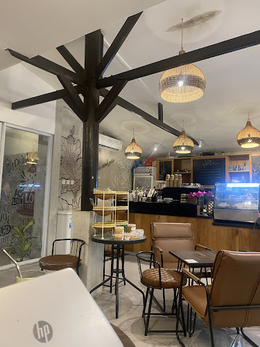 Jl. WR Supratman No.341, Kesiman Kertalangu, Kec. Denpasar Tim., Kota Denpasar, Bali 80237