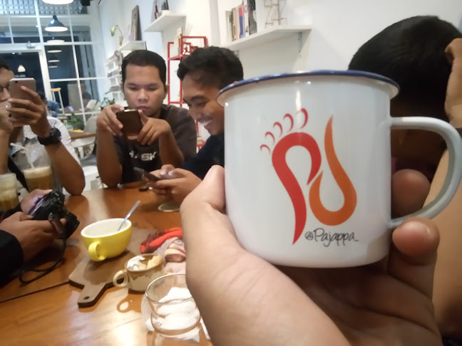 Secangkir Kopi - Gastronomi dan perhotelan