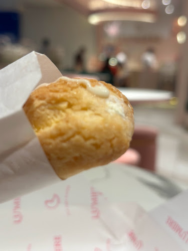 Lu'Miere Manado - Gastronomi dan perhotelan