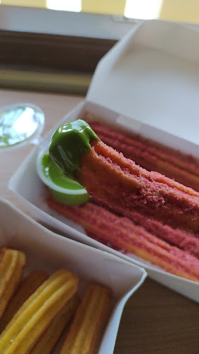 Opinii despre Corn dog & churros, Namjajan Snack Bar în Kota Denpasar - Gastronomi dan perhotelan