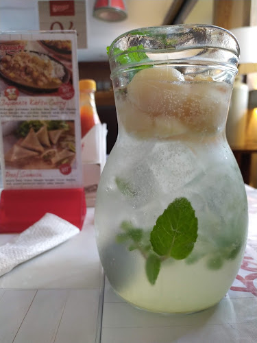 Opinii despre BONCAFE KUPANG INDAH în Surabaya - Gastronomi dan perhotelan