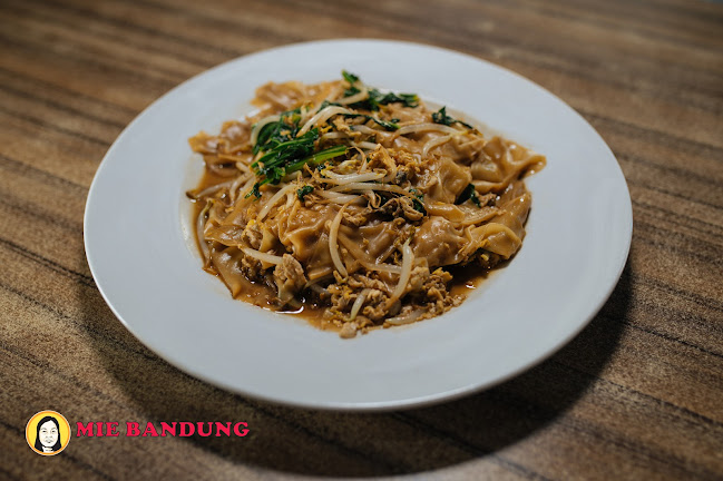 Mie Bandung Sesetan, Cabang Teuku umar - Gastronomi dan perhotelan