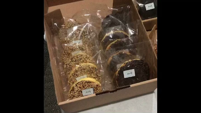 Opinii despre Nunuy Cake & Donut în Kota Medan - Gastronomi dan perhotelan