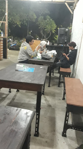 RJHQ+HH9, Jl. Jenderal Sudirman, RT.001/RW.001, Sukaasih, Kec. Tangerang, Kota Tangerang, Banten 15111