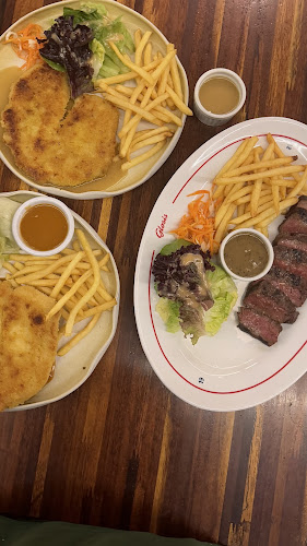 Glosis Steakhouse - Gastronomi dan perhotelan