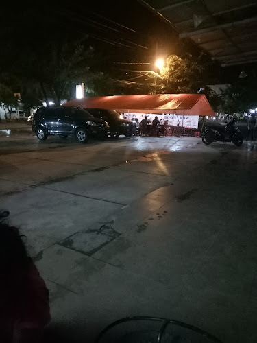 Opinii despre Nasi Uduk 21 Sea Food în Kota Banda Aceh - Gastronomi dan perhotelan