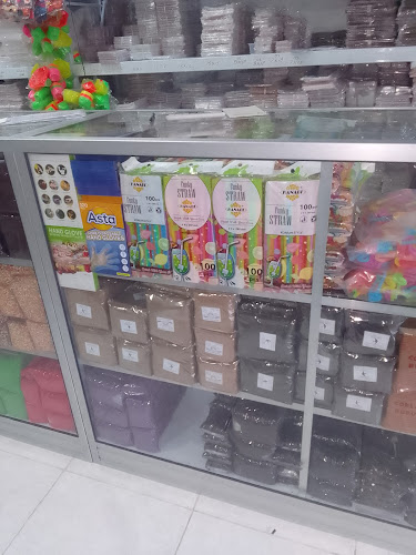 Comentarii opinii despre Tirta Sari Toko Bahan Roti