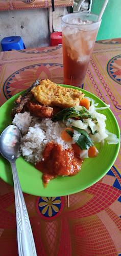 Opinii despre Warung Ozan în Surabaya - Gastronomi dan perhotelan