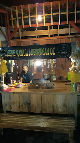 Comentarii opinii despre Angkringan OE templek