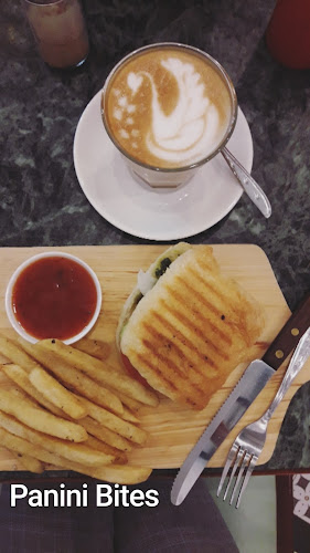 Comentarii opinii despre La Basil Koffie & Resto