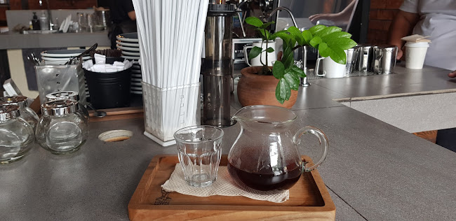 Luthier Coffee - Gastronomi dan perhotelan