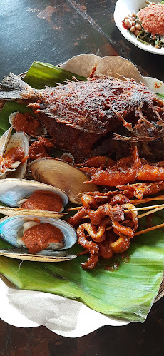 Comentarii opinii despre Lesehan Bambu sayang-sayang