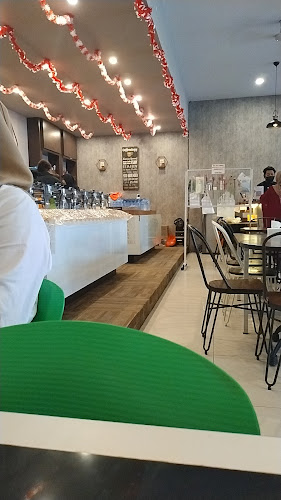 Manna Bakery & Cafe - Kota Gorontalo