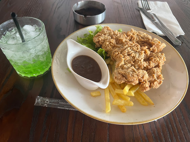 Opinii despre Borrel coffee & eatery în Kota Semarang - Gastronomi dan perhotelan