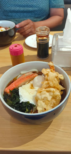 Opinii despre Peco Peco Sushi Margorejo în Surabaya - Gastronomi dan perhotelan