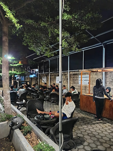 Opinii despre Rest Area Banjarbaru în Kota Banjar Baru - Gastronomi dan perhotelan