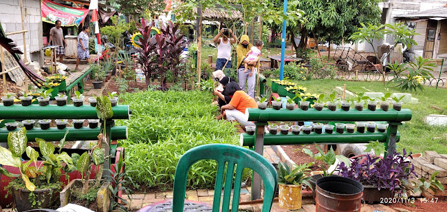 Wahyoo Rumah Makan Sunda Ibu Emi / Mak Em - Kota Tangerang