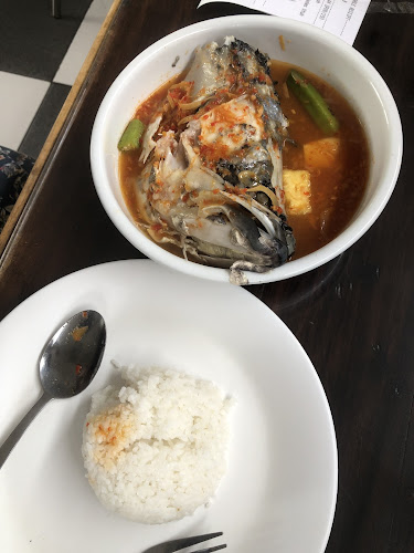 Warung Bambu Lulu Sop Kepala Ikan - Kota Denpasar