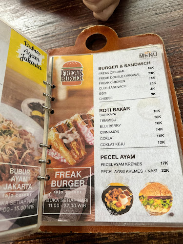 RAJO CORNER - Kota Padang