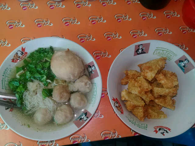 BAKSO & MIE AYAM PLENOS - Gastronomi dan perhotelan