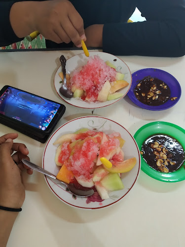 Rujak Aceh Garuda - Gastronomi dan perhotelan