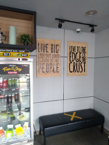 Pizza Hut Delivery - PHD Indonesia - Gastronomi dan perhotelan