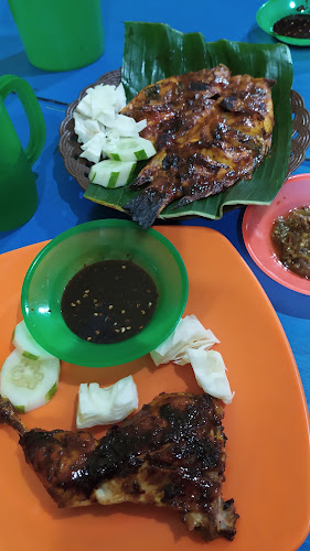 Warung aisyah comel - Gastronomi dan perhotelan