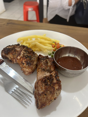 Emang Babi Street Food - Kota Bandar Lampung