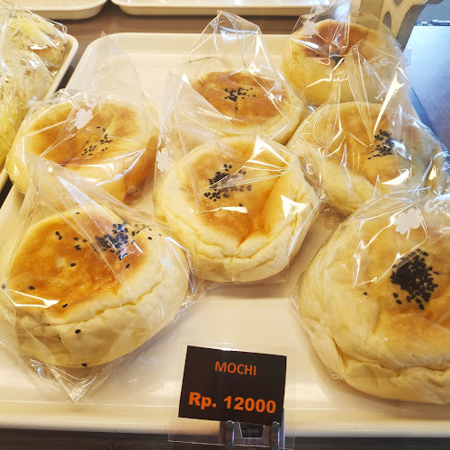 Clover Bake Shoppe - Kota Medan
