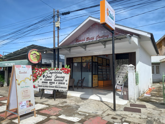 Jl. Al-Karim No.65, RT.21/RW.3, Kebun Kenanga, Kec. Ratu Agung, Kota Bengkulu, Bengkulu 38223