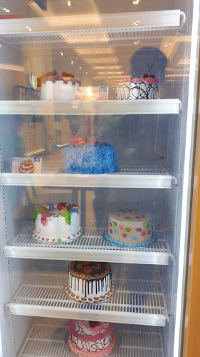 Transmart Padang, Jl. Khatib Sulaiman No.85, Ulak Karang Sel., Kec. Padang Utara, Kota Padang, Sumatera Barat 25173