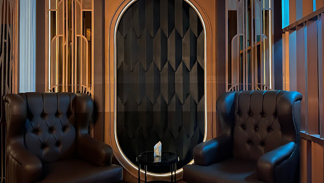 Opinii despre Noble Dine & Bar Manado în Kota Manado - Gastronomi dan perhotelan