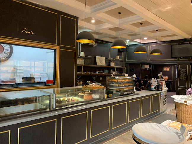 Sam's Pattiserie, Boulangerie, and Desserts