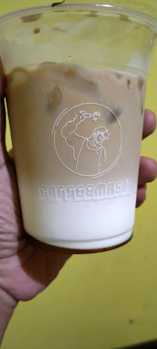 Jl. Kusuma Wardani No.17, Pleburan, Kec. Semarang Sel., Kota Semarang, Jawa Tengah 50241