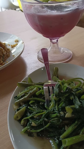 Opinii despre D'Cost Seafood Bandung Indah Plaza în Kota Bandung - Gastronomi dan perhotelan