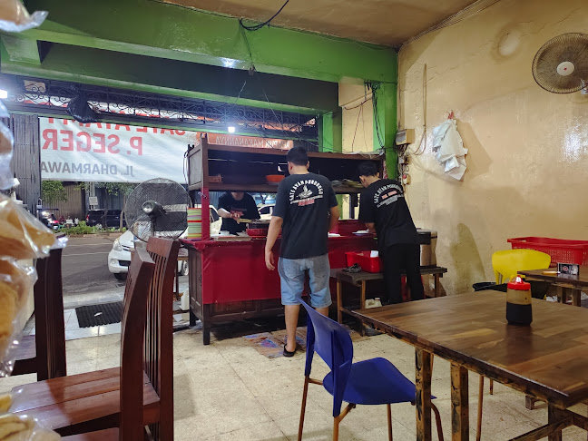 Sate Ayam Ponorogo Pak Seger - Gastronomi dan perhotelan