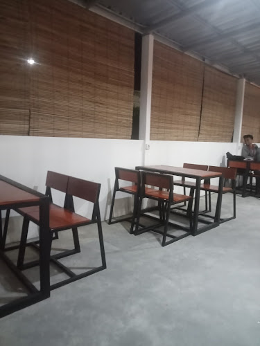 Hanian Cafe - Gastronomi dan perhotelan