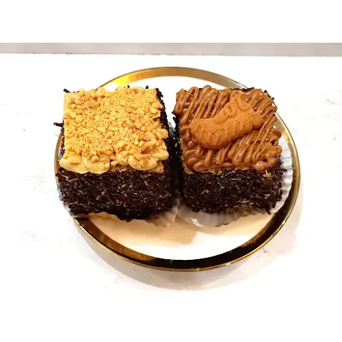 Jl. Pasar III No.8, Tegal Rejo, Kec. Medan Perjuangan, Kota Medan, Sumatera Utara 20222