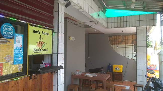 Jl. Bukittinggi Raya No.742, Surau Gadang, Kec. Nanggalo, Kota Padang, Sumatera Barat 25173