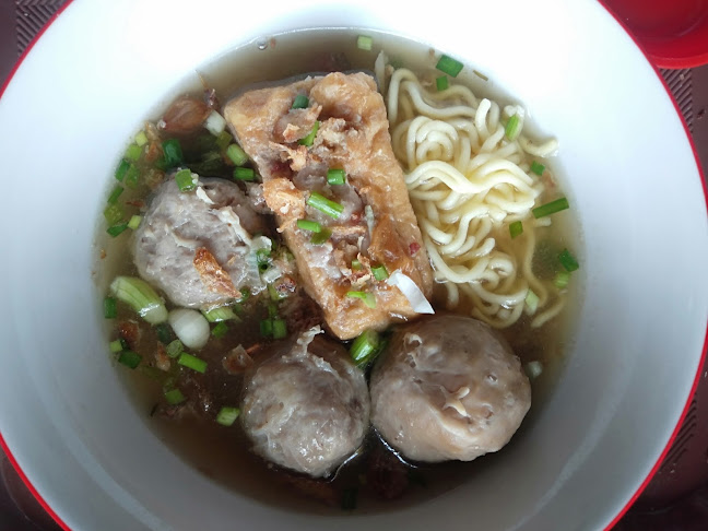 Opinii despre Bakso Damas Madiun în Kota Madiun - Gastronomi dan perhotelan