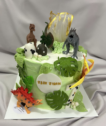 Comentarii opinii despre Deeje taste of home Cake and dessert