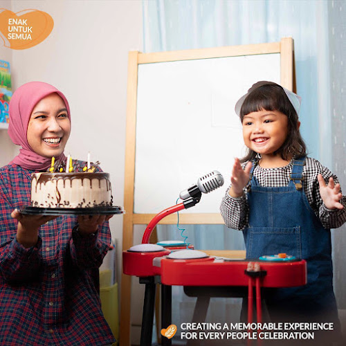 Opinii despre Dea Bakery - Kapas Krampung în Surabaya - Gastronomi dan perhotelan