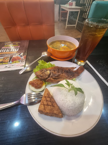 Ikan Segar Mundu Resto dan Kost - Kota Madiun