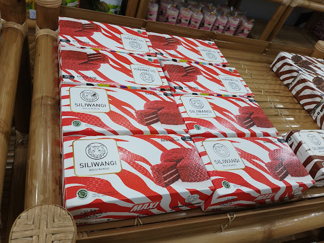 Siliwangi Bolu Kukus Pajajaran Pamulang - Gastronomi dan perhotelan