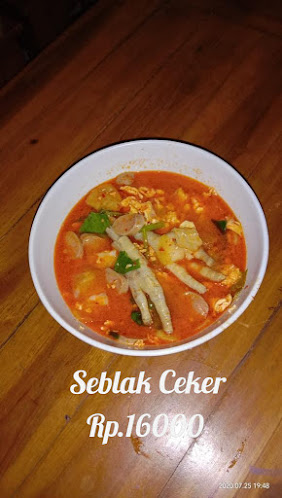 Seblak Hotzz & Sostel