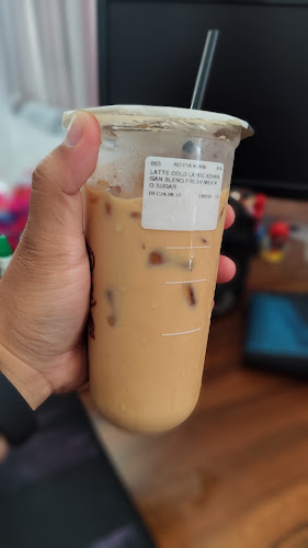 Kopi Kenangan - SPBU Karang Asam - Gastronomi dan perhotelan