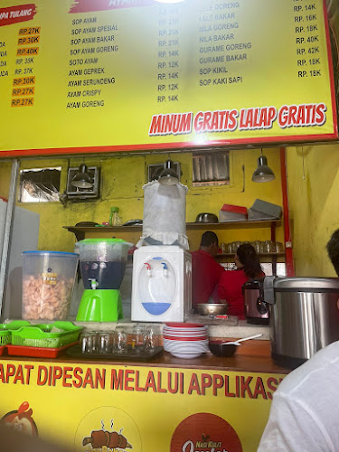 Pertokoan SE, Jl. Teuku Umar Barat, Pemecutan Klod, Kec. Denpasar Bar., Kota Denpasar, Bali 80113