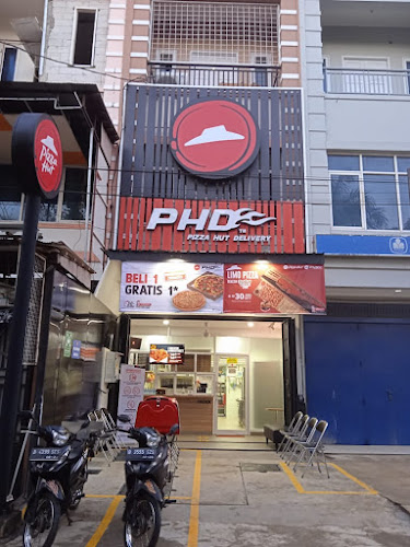 Pizza Hut Delivery - PHD Indonesia - Gastronomi dan perhotelan